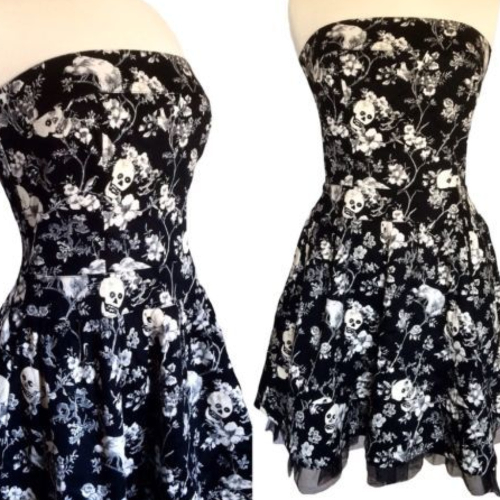 Y2K Betsey Johnson Strapless Fit and Flare Dress - Picture 2 of 6